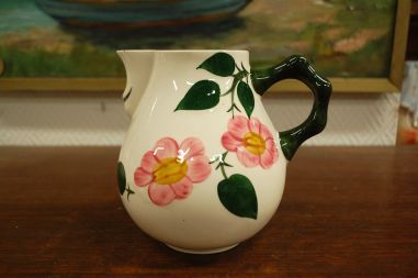 (n-6540/9) Villeroy & Boch Wild Rose, piimakann